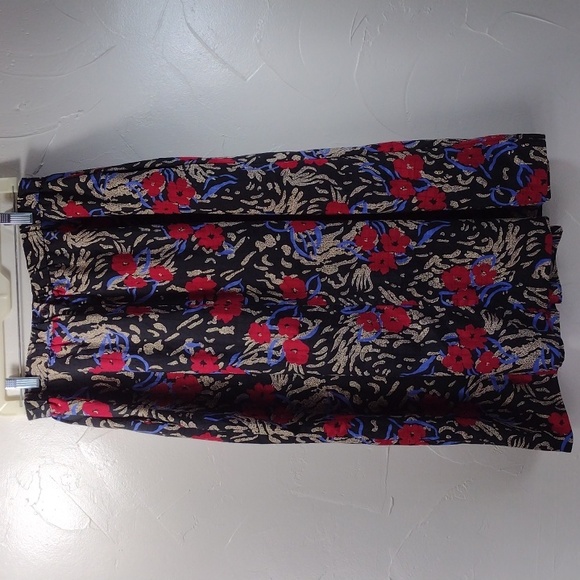 Vintage G.W. Originals Floral Black and Red Pleated Women's Midi Skirt 30" Waist - Picture 2 of 8
